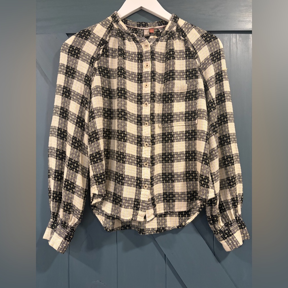 Anthropologie Pilcro Breezy button-down shirt in plaid Size Small‎
